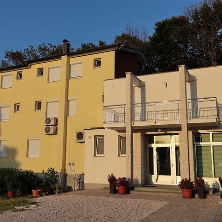 Pansion Milena Hotel Medjugorje Ngoại thất bức ảnh