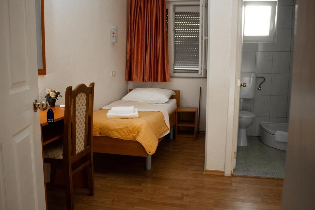 Pansion Milena Hotel Medjugorje Ngoại thất bức ảnh